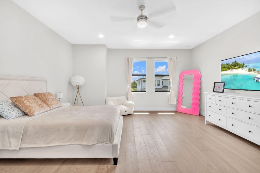 Furnished interior view inside a new home in , Boca Raton (Image 11).