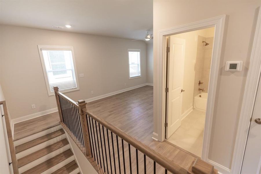Spacious, unfurnished interior of a new home in Waterhaven, Cumming (Image 22).