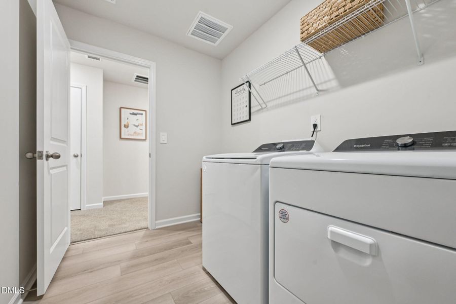 30-web-or-mls-Raleigh - River Glen - 74