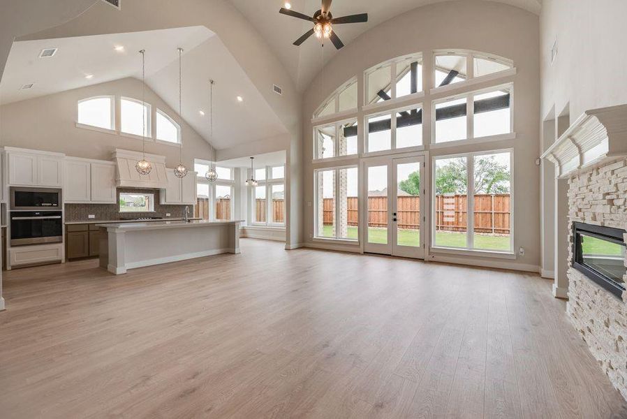 Spacious, unfurnished interior of a new home in Grand Estates of Anna, Anna (Image 19).