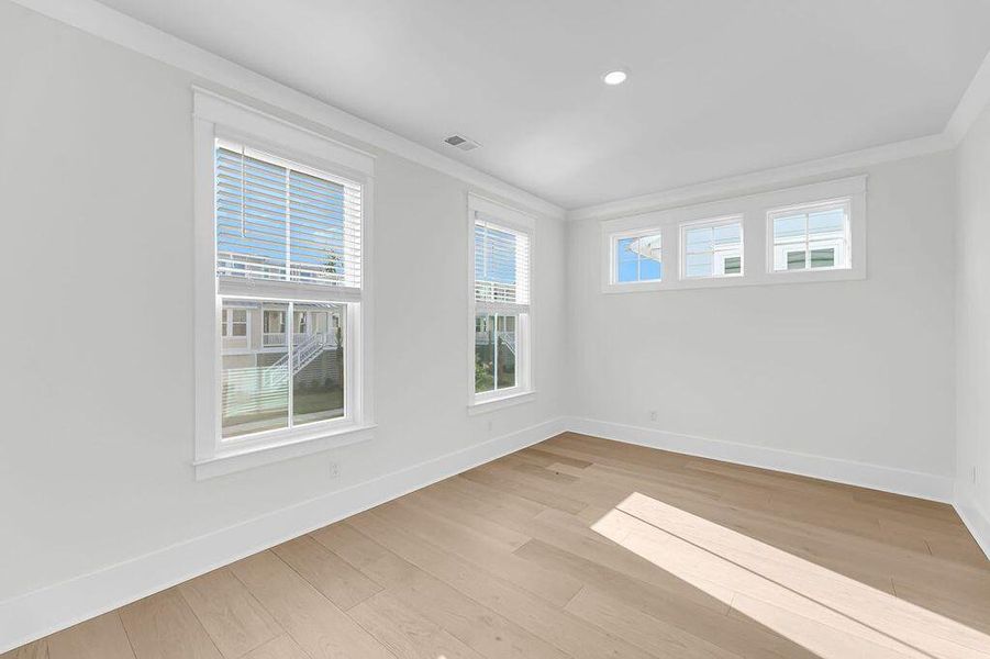 Spacious, unfurnished interior of a new home in Central Park, Charleston (Image 14). Spacious, unfurnished interior of a new home in Central Park, Charleston (Image 14).