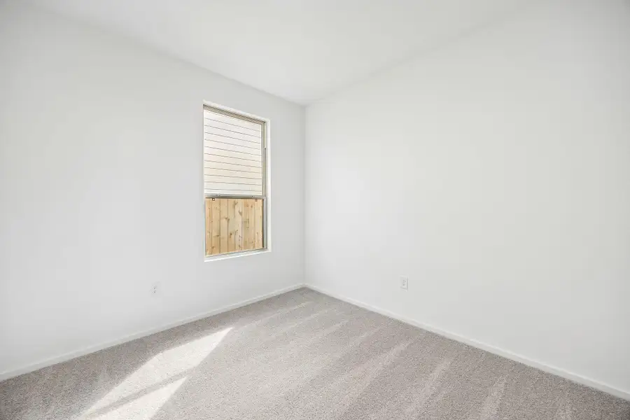 Spacious, unfurnished interior of a new home in Crosby Farms, Crosby (Image 15).