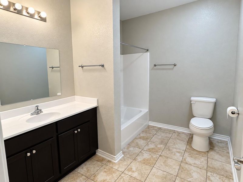 Furnished interior view inside a new home in , Houston (Image 13).