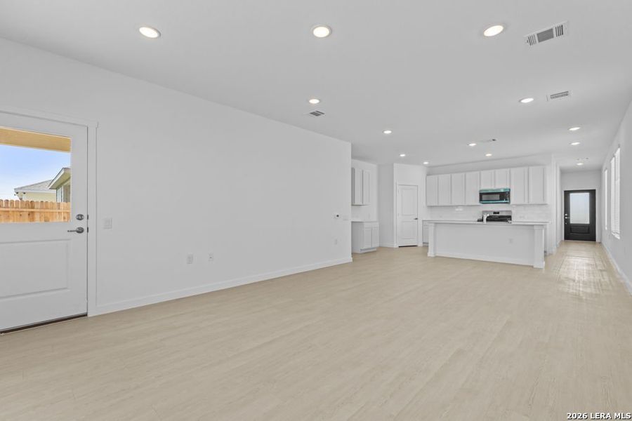 Spacious, unfurnished interior of a new home in Stone Garden, San Antonio (Image 29). Spacious, unfurnished interior of a new home in Stone Garden, San Antonio (Image 29).