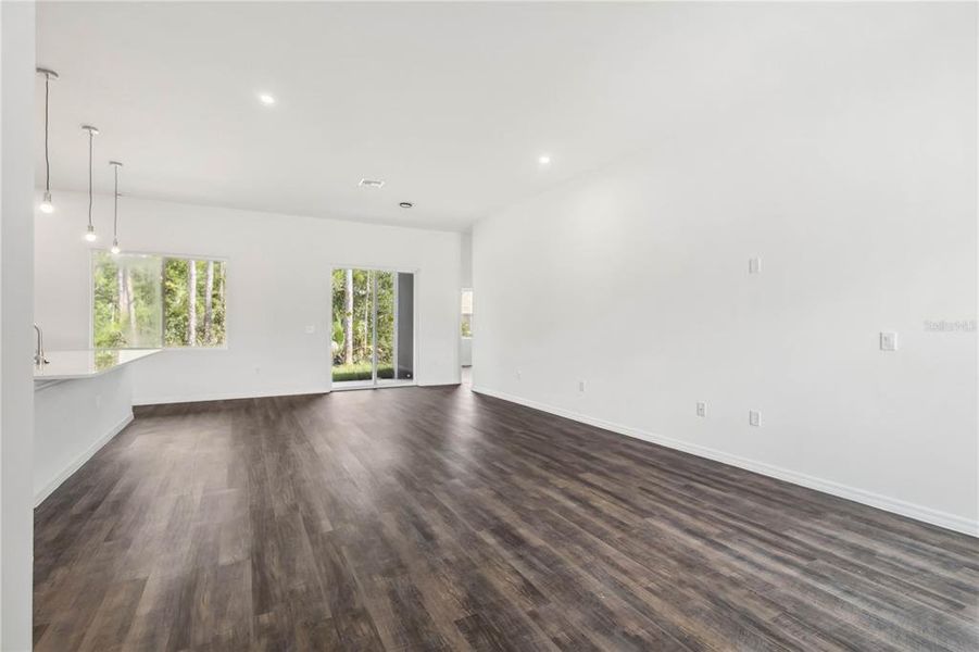 Spacious, unfurnished interior of a new home in , North Port (Image 15).
