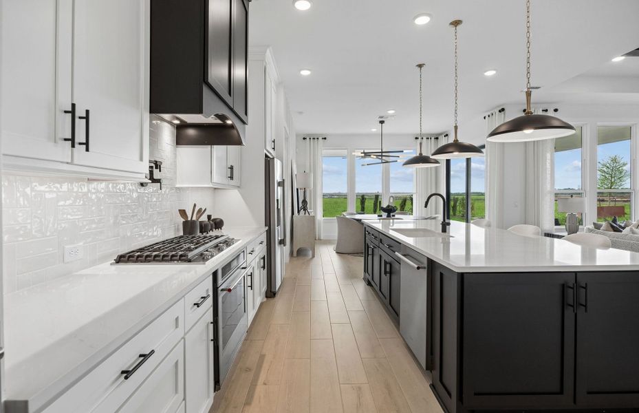 Representative furnished interior of a home built from the Renown by Del Webb in Del Webb Sugar Land at Ryehill, Rosenberg (Image 6).