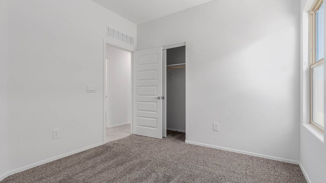 Spacious, unfurnished interior of a new home in The Oasis at Rocking K, Vail (Image 27). Spacious, unfurnished interior of a new home in The Oasis at Rocking K, Vail (Image 27).