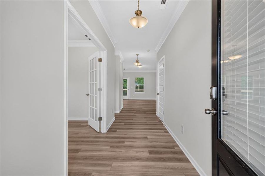 Spacious, unfurnished interior of a new home in Jones Ridge, Dallas (Image 17).
