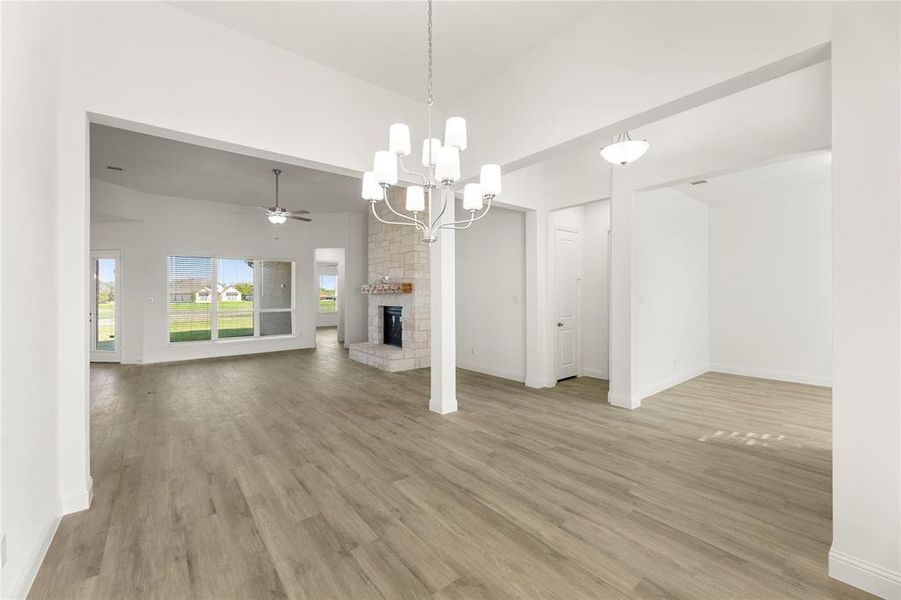 06. 4010 Tamarack - Dining (2) 06. 4010 Tamarack - Dining (2)