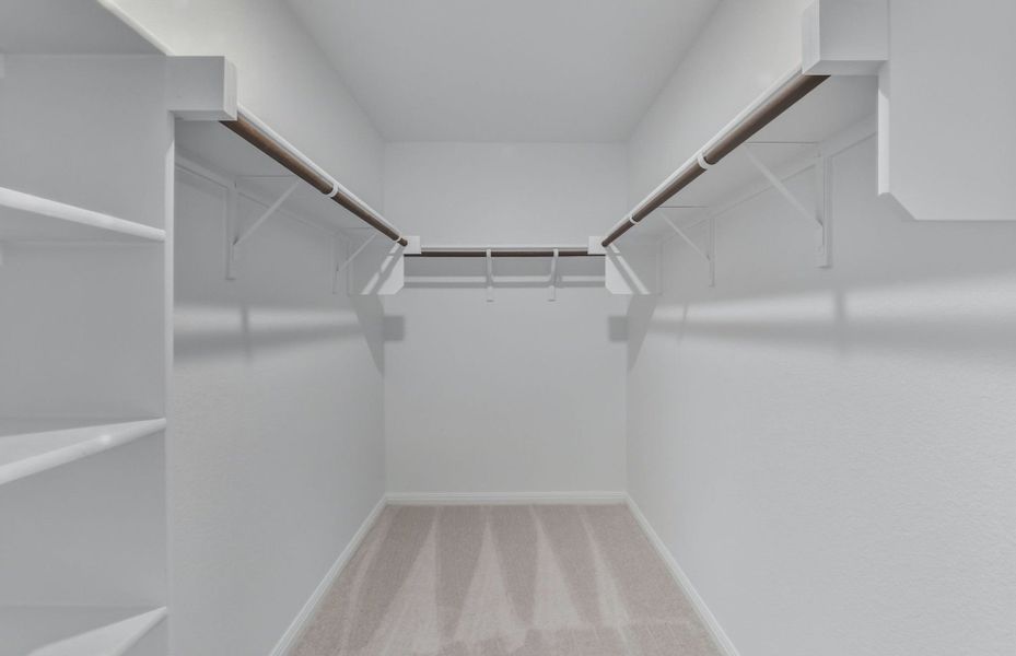 Spacious, unfurnished interior of a new home in Wolf Ranch, Georgetown (Image 31).