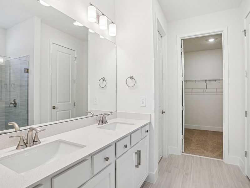 The Modena floorplan at 572 Brookhaven Trail.