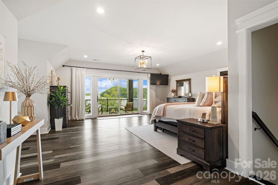 Furnished interior view inside a new home in , Troy (Image 9).