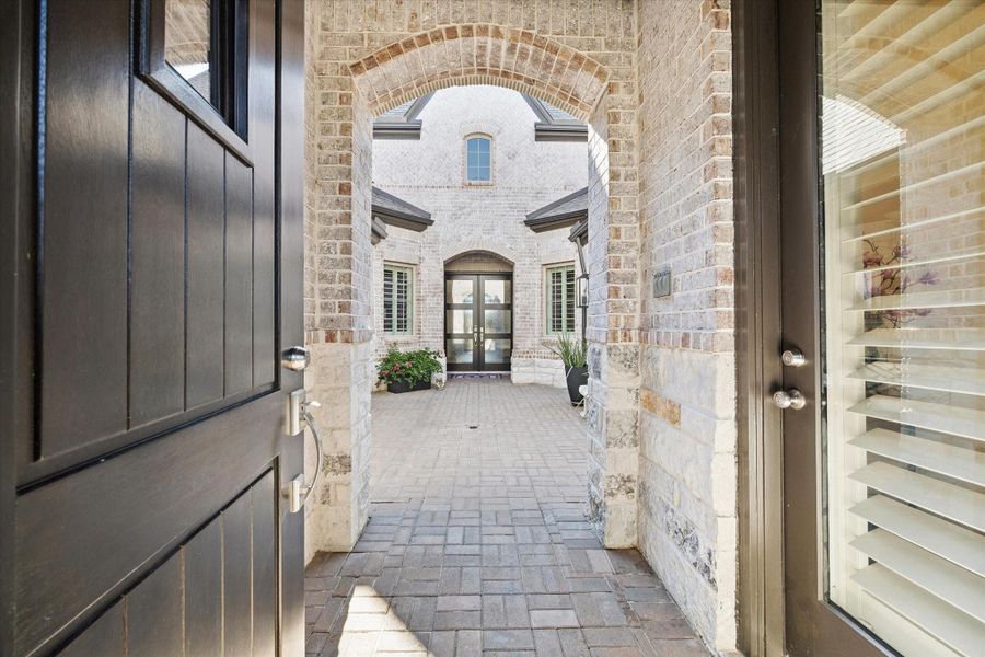 Image 40 of a home in Elyson.