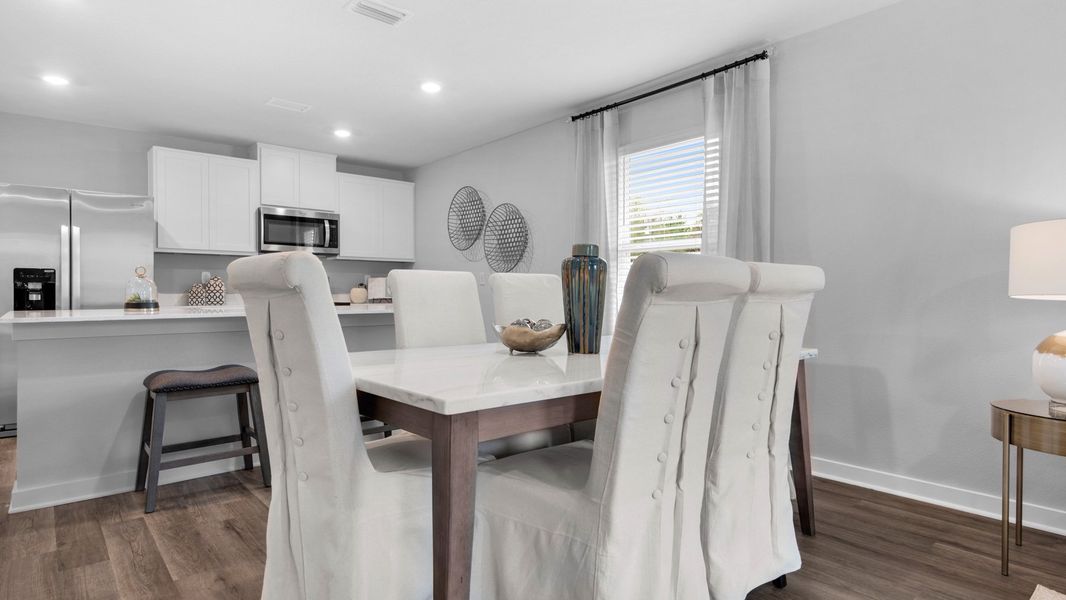 Representative furnished interior of a home built from the Delilah by D.R. Horton in Colonial East, Panama City Beach (Image 15).