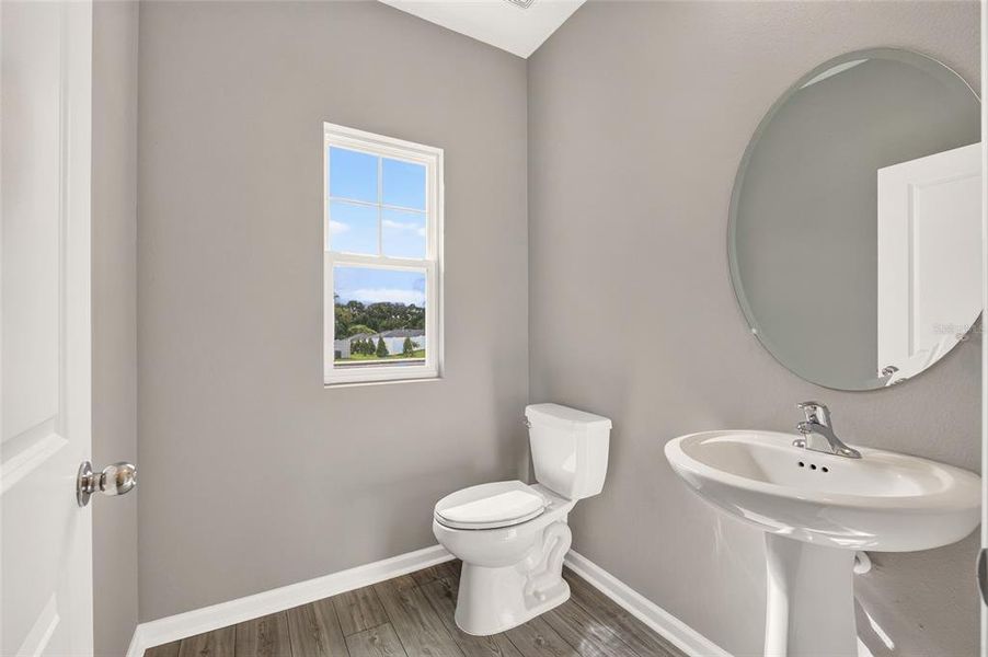 Furnished interior view inside a new home in , Alachua (Image 12).