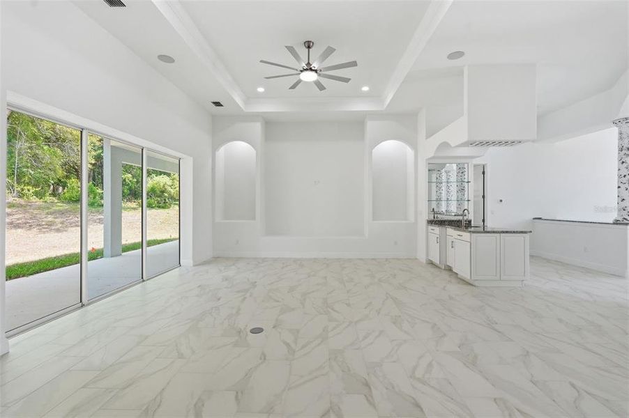 Spacious, unfurnished interior of a new home in , Hernando (Image 44).