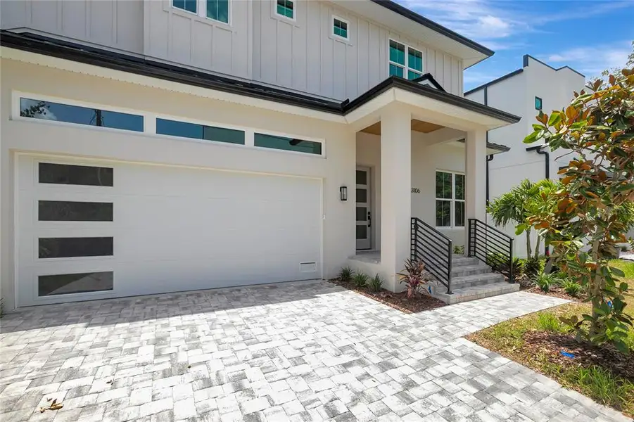 Exterior details and patio area of a home in , Tampa (Image 3).
