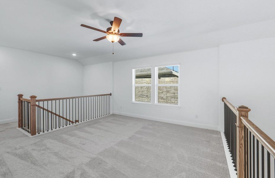 Spacious, unfurnished interior of a new home in Santa Rita Ranch, Liberty Hill (Image 19).