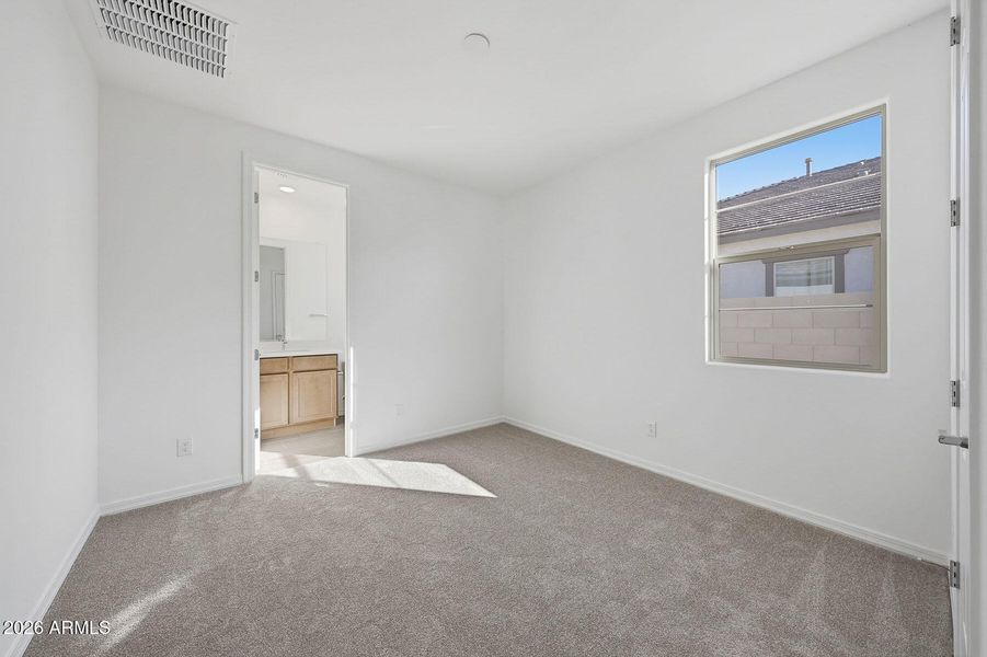 PHX_LasVentanas_Lot 2016_Crimson_18357_B