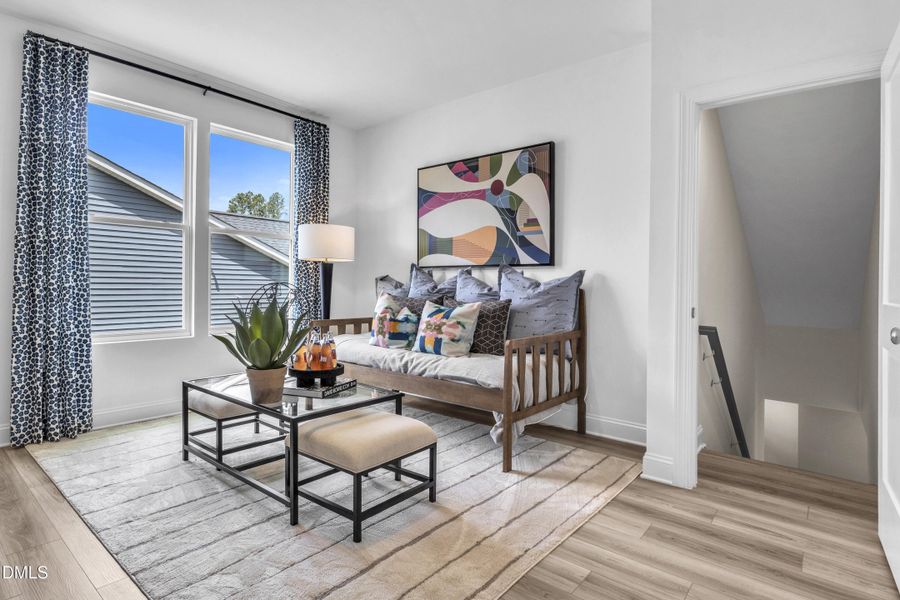 P_RAL_FAL_Mackintosh_Model_INT_LFT_2