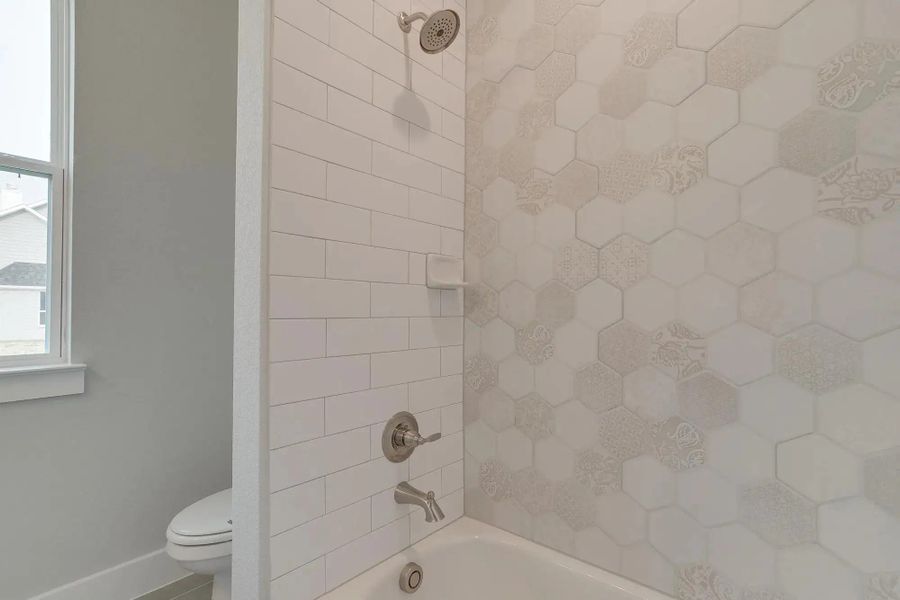 Representative furnished interior of a home built from the The Finley by Elmwood Custom Homes in Wooded Creek, Waxahachie (Image 35).