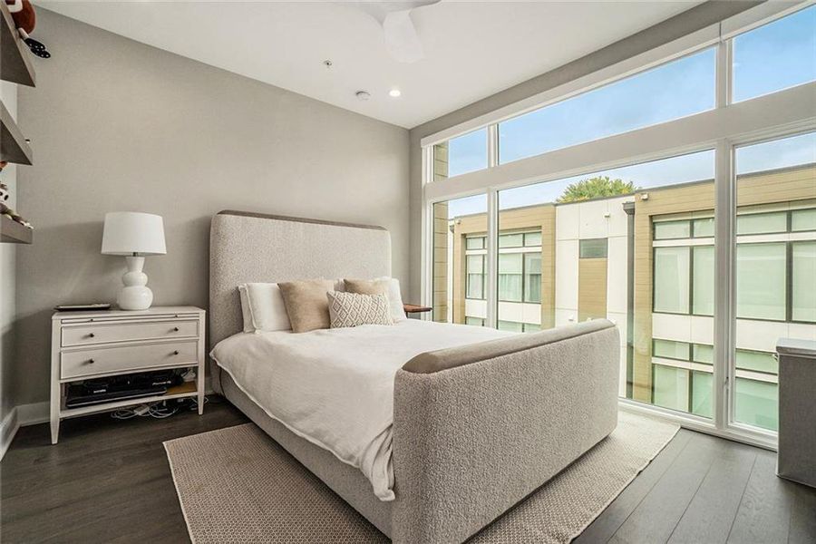 Furnished interior view inside a new home in , Atlanta (Image 44).