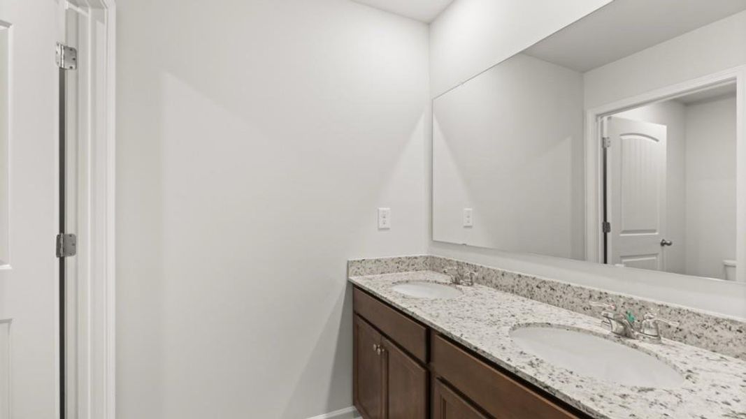 Image 62 of a home in Northwoods at Mirror Lake.