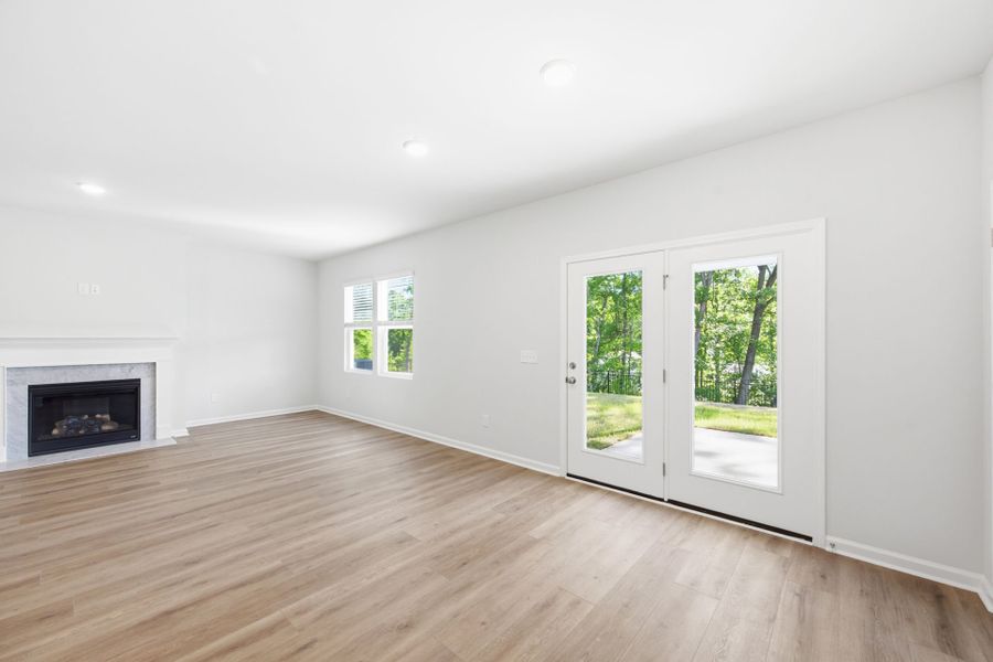 Spacious, unfurnished interior of a new home in Grand Arbor, Blythewood (Image 23).