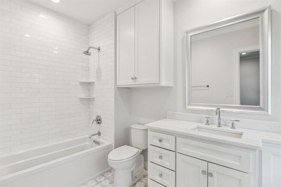 Furnished interior view inside a new home in , Dallas (Image 31). Furnished interior view inside a new home in , Dallas (Image 31).