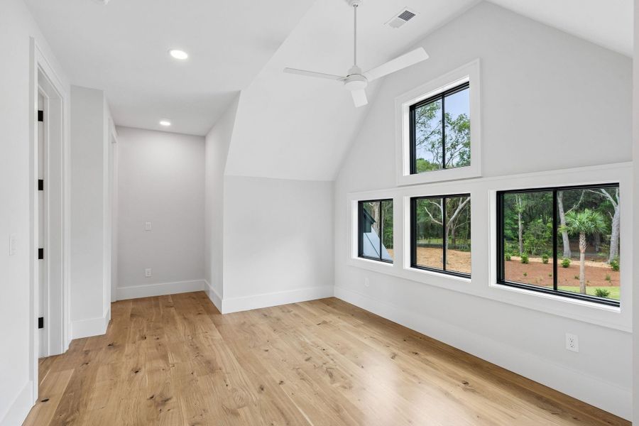 Spacious, unfurnished interior of a new home in , Johns Island (Image 104).
