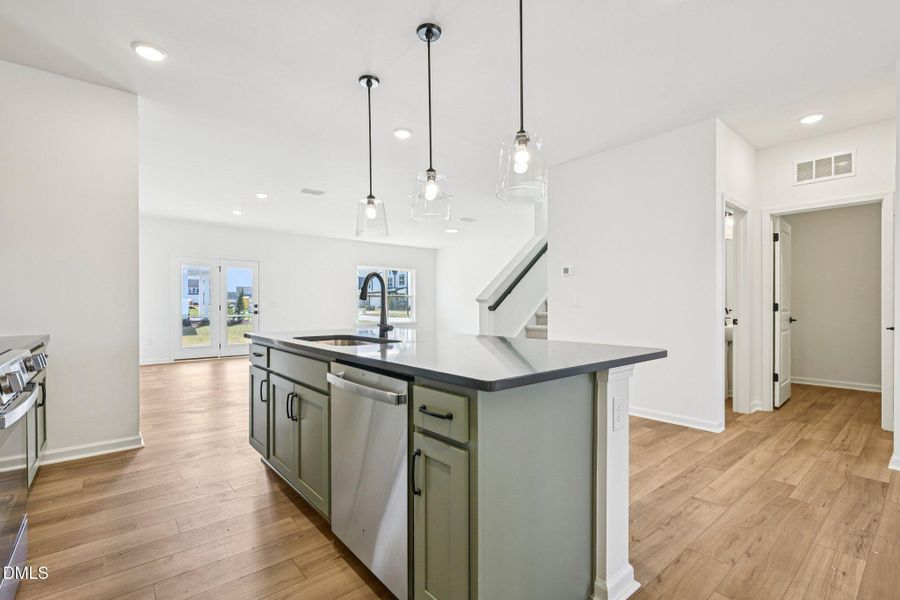 18-web-or-mls-N Stone Ml Trl-S2803-018