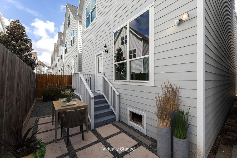 Exterior details and patio area of a home in , Houston (Image 30).