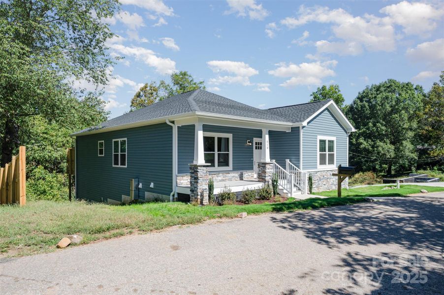 Exterior details and patio area of a home in , Kannapolis (Image 25). Exterior details and patio area of a home in , Kannapolis (Image 25).