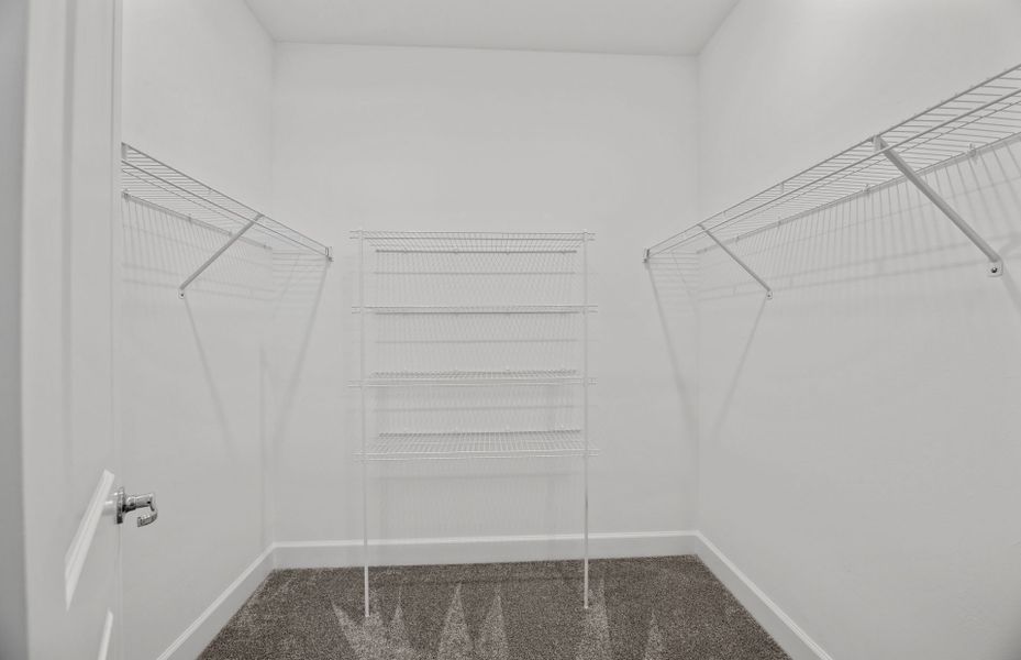 Spacious, unfurnished interior of a new home in The Strand at Cedar Grove, North Port (Image 16).