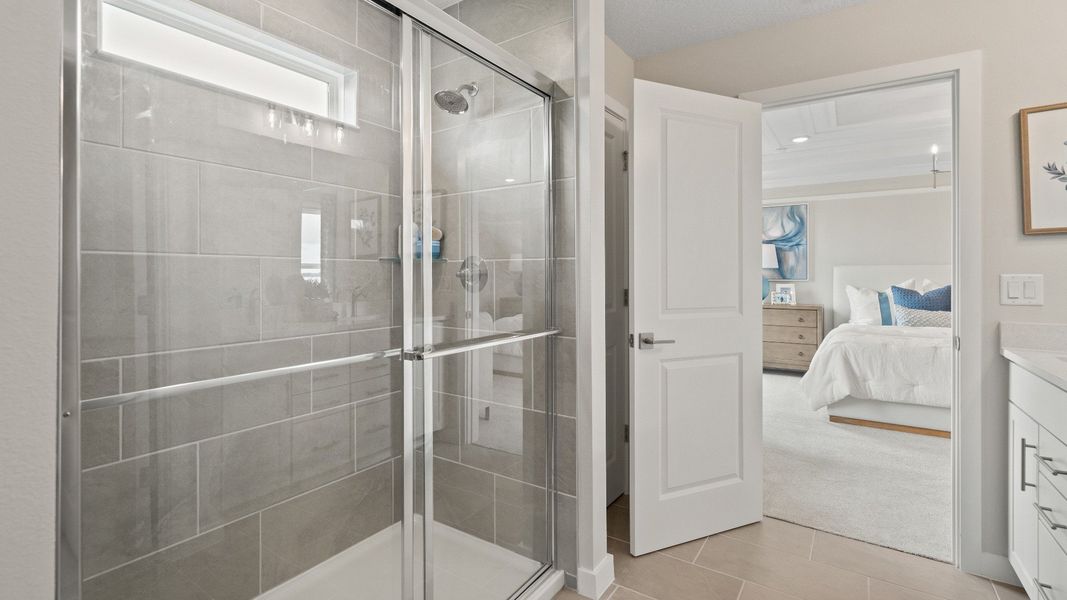 Furnished interior view inside a new home in Willowbrook North, Winter Haven (Image 50). Furnished interior view inside a new home in Willowbrook North, Winter Haven (Image 50).
