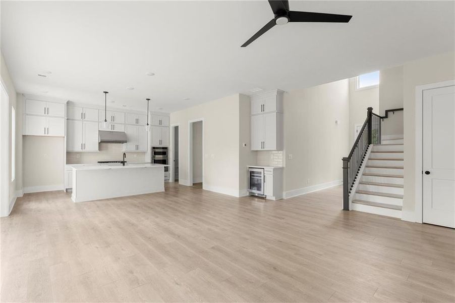 Spacious, unfurnished interior of a new home in Hillgrove Preserve, Powder Springs (Image 44).