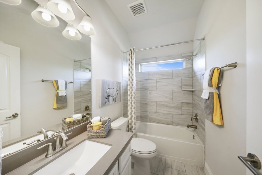 Representative furnished interior of a home built from the Sedona by Beazer Homes in Ellwood, Iowa Colony (Image 5).