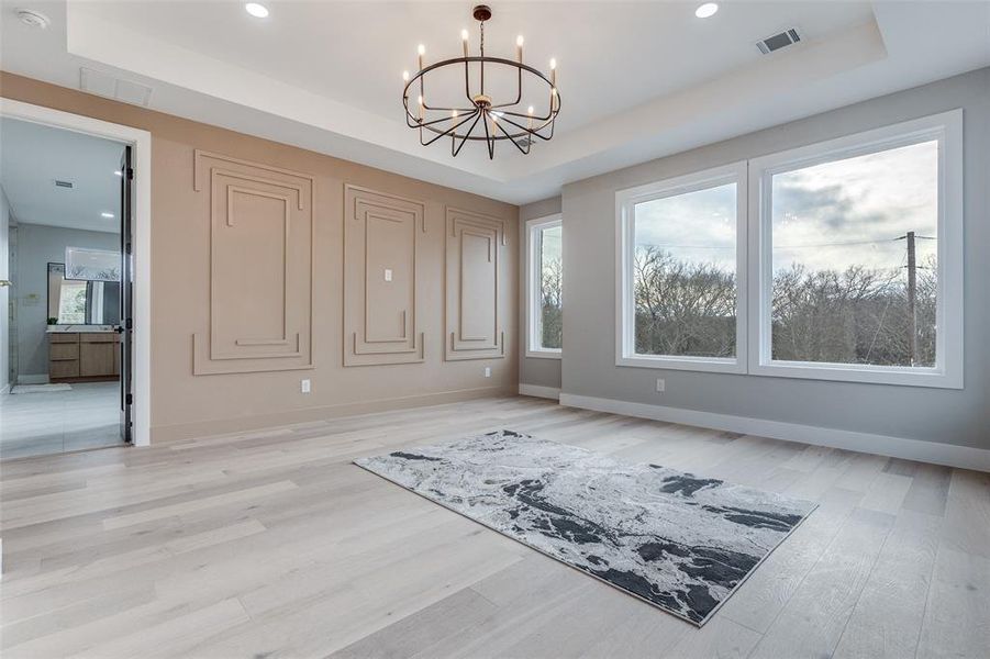 Spacious, unfurnished interior of a new home in , Whitney (Image 23).