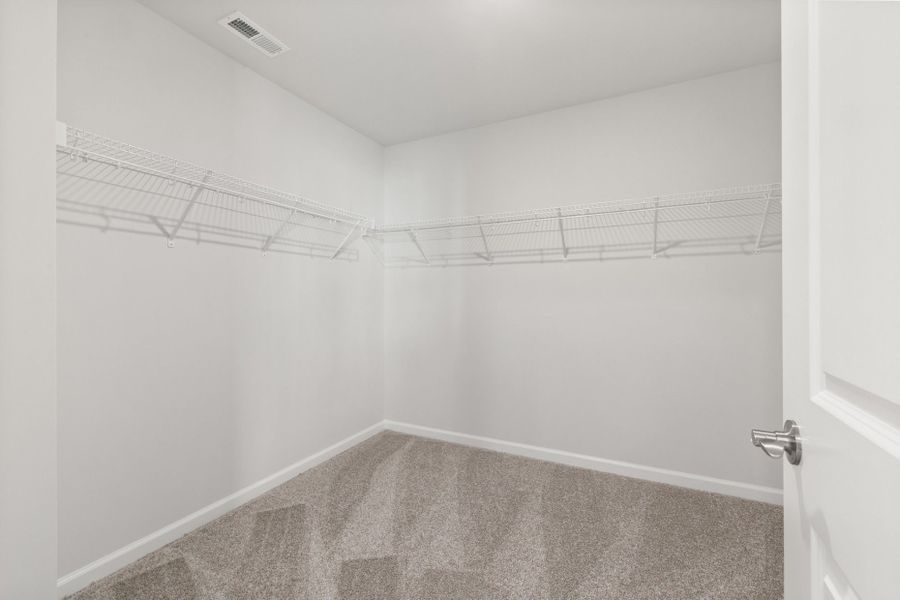 Representative unfurnished interior of a home built from the Scarlett by Pulte Homes in The Preserve at Marks Creek, Knightdale (Image 19).