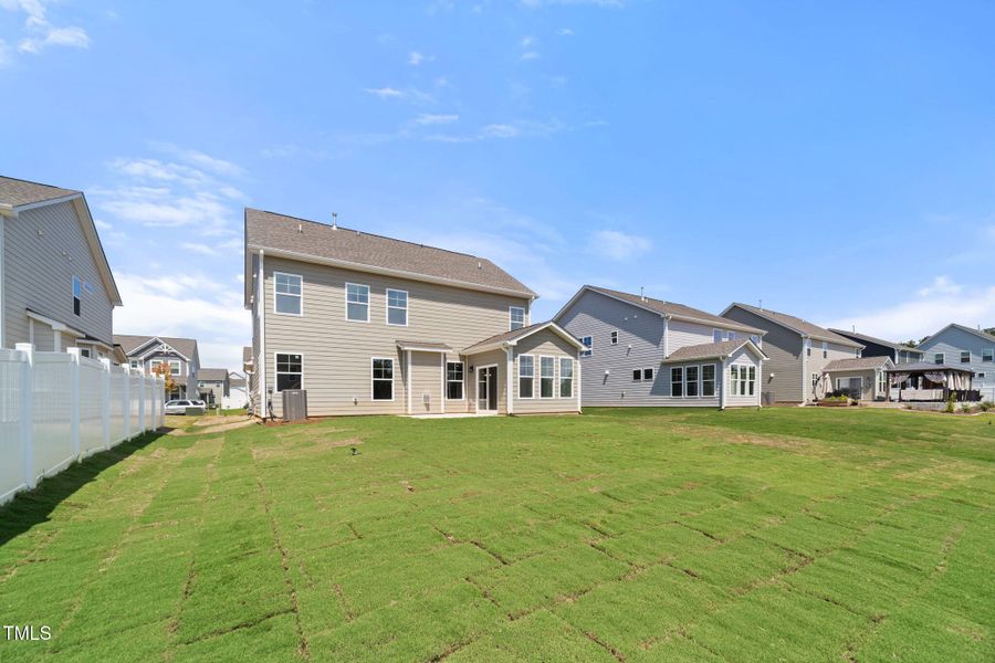 5-web-or-mls-DSC_9157 5-web-or-mls-DSC_9157