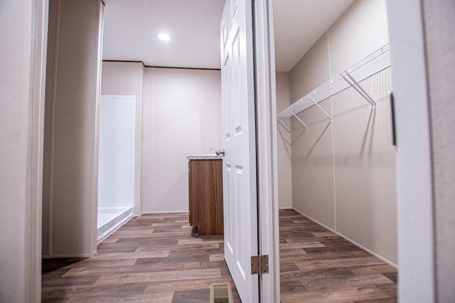Spacious, unfurnished interior of a new home in , Carrollton (Image 15).