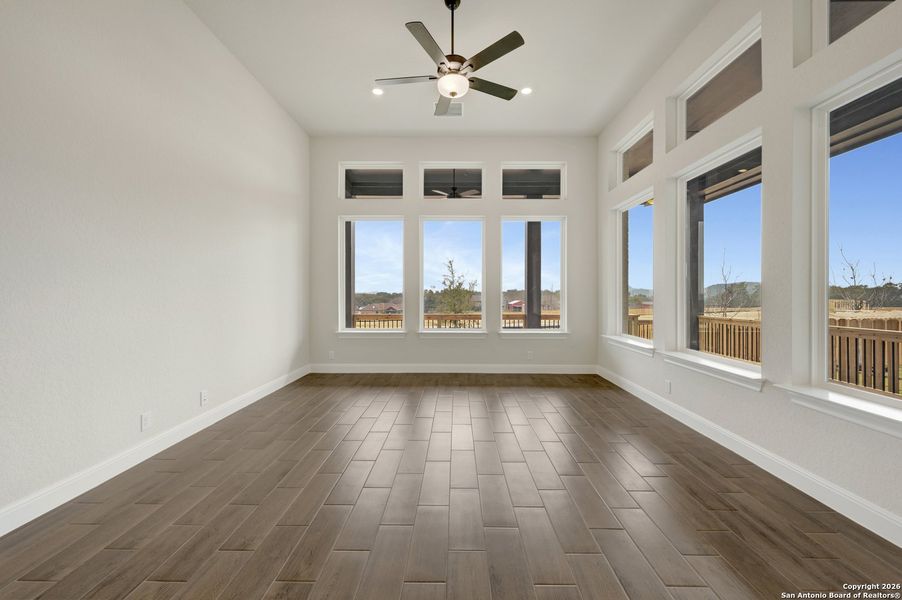 Spacious, unfurnished interior of a new home in Windsong - Reserve Series, Boerne (Image 32).