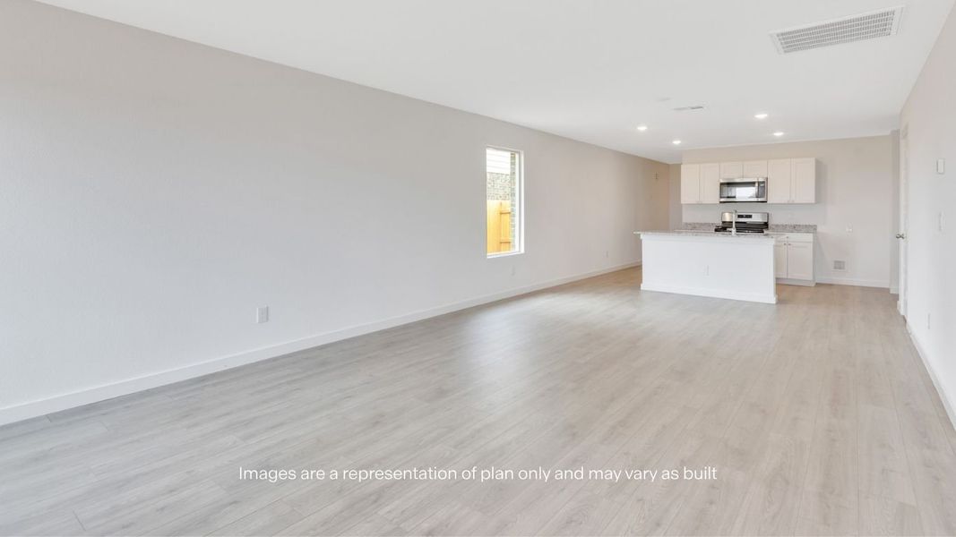 Spacious, unfurnished interior of a new home in Overlook West, Wolfforth (Image 12).