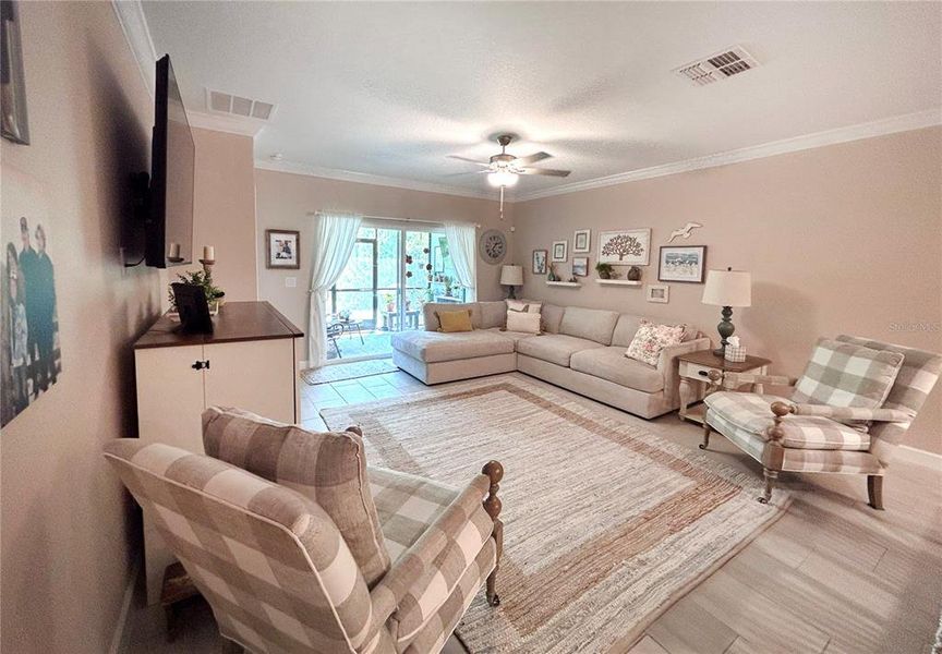 Furnished interior view inside a new home in Angeline Active Adult, Land O' Lakes (Image 15). Furnished interior view inside a new home in Angeline Active Adult, Land O' Lakes (Image 15).