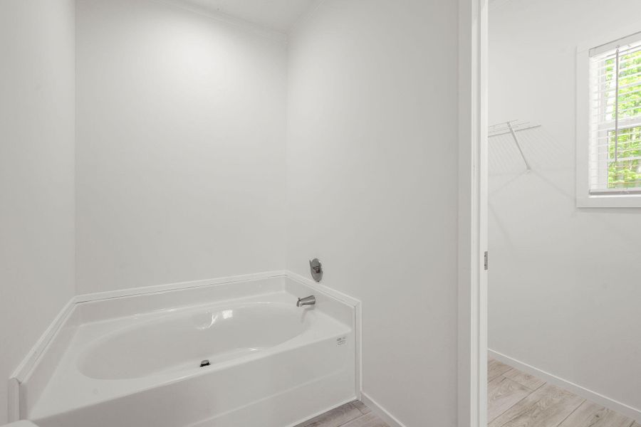 Image 27 of a home in .