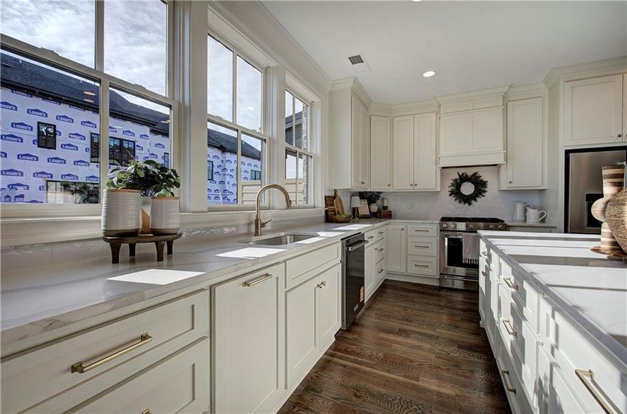 Furnished interior view inside a new home in , Cartersville (Image 14).