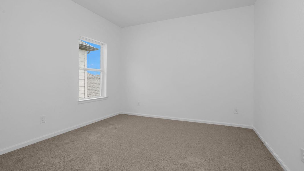 Spacious, unfurnished interior of a new home in Brookewater, Rosenberg (Image 10).