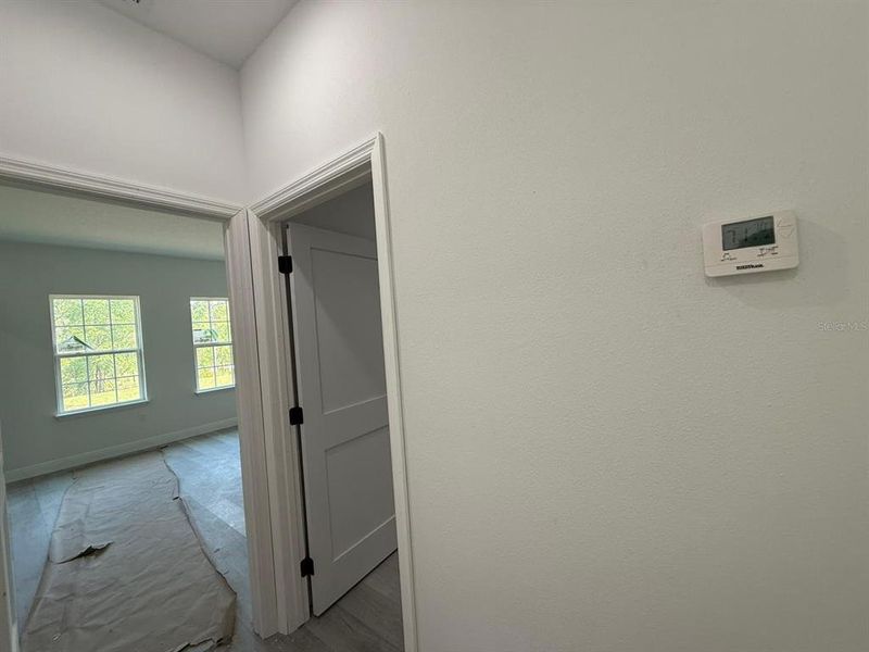 Spacious, unfurnished interior of a new home in , Ocala (Image 40).