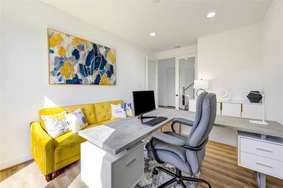 Furnished interior view inside a new home in , Fulshear (Image 44). Furnished interior view inside a new home in , Fulshear (Image 44).