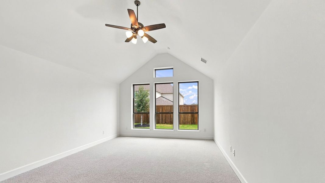 Spacious, unfurnished interior of a new home in Eliana, McKinney (Image 20).
